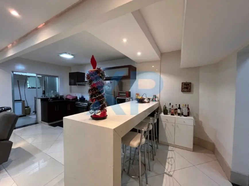 Foto 5 de Apartamento com 3 quartos à venda, 123m2 em Divinopolis - MG