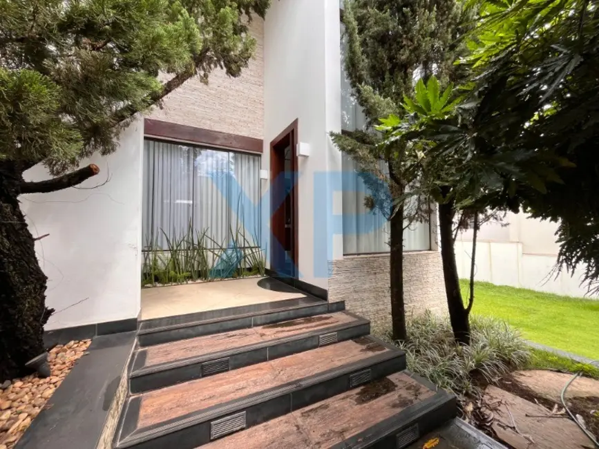 Casa com 4 quartos à venda, 540m2 em Levindo Paula Pereira, Divinopolis - MG - imagem 3 Foto 3 de Casa com 4 quartos à venda, 540m2 em Levindo Paula Pereira, Divinopolis - MG