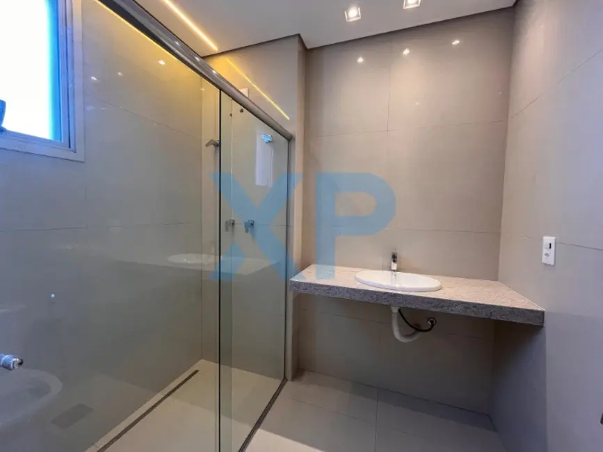 Apartamento com 3 quartos à venda, 118m2 em Centro, Divinopolis - MG - imagem 9 Foto 9 de Apartamento com 3 quartos à venda, 118m2 em Centro, Divinopolis - MG