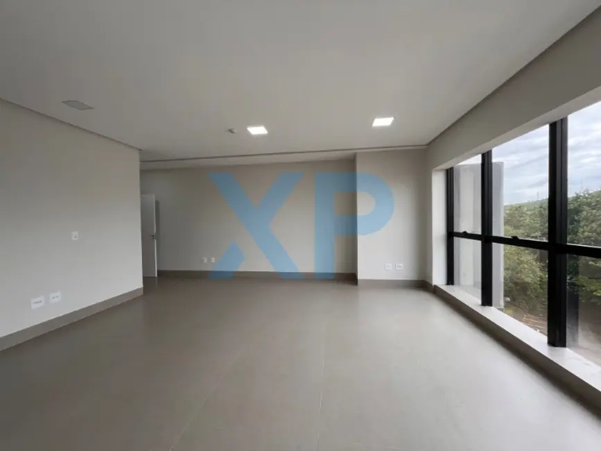Sala Comercial à venda, 41m2 em São João de Deus, Divinopolis - MG - imagem 2 Foto 2 de Sala Comercial à venda, 41m2 em São João de Deus, Divinopolis - MG