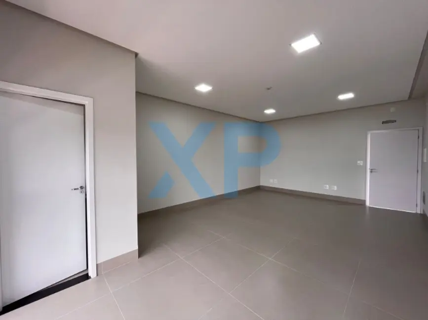 Foto 2 de Sala Comercial à venda, 36m2 em São João de Deus, Divinopolis - MG