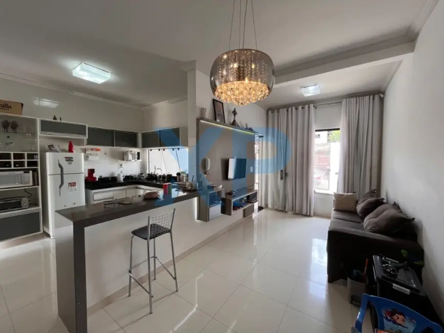 Foto 4 de Casa com 3 quartos à venda, 180m2 em São Roque, Divinopolis - MG