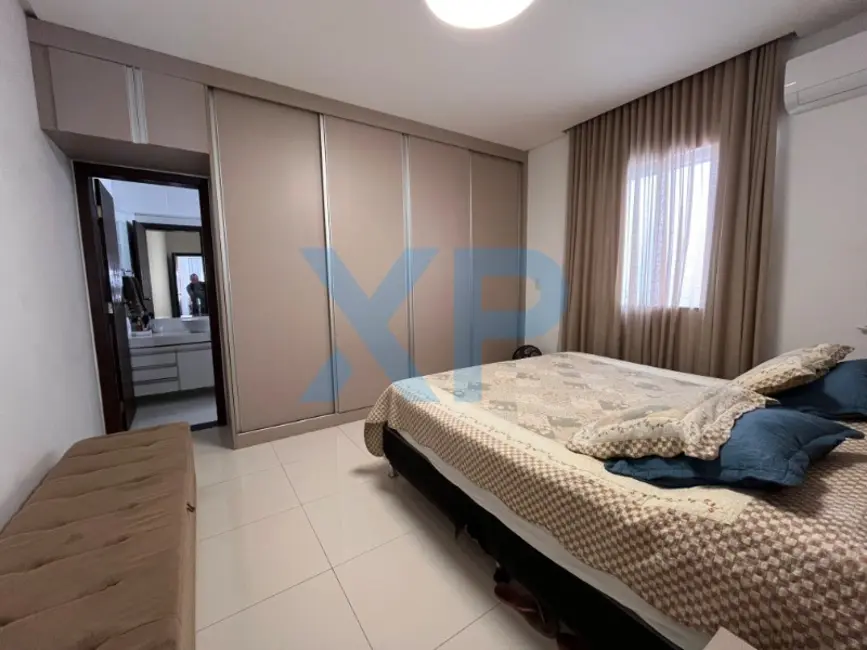 Foto 9 de Casa com 3 quartos à venda, 180m2 em São Roque, Divinopolis - MG