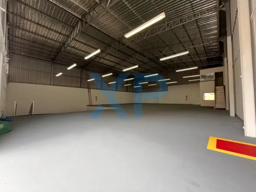 Armazém / Galpão à venda, 700m2 em Santo Antônio, Divinopolis - MG - imagem 3 Foto 3 de Armazém / Galpão à venda, 700m2 em Santo Antônio, Divinopolis - MG