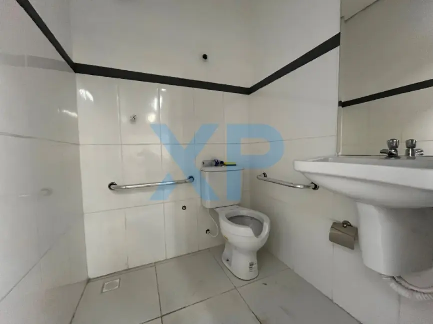 Armazém / Galpão à venda, 700m2 em Santo Antônio, Divinopolis - MG - imagem 9 Foto 9 de Armazém / Galpão à venda, 700m2 em Santo Antônio, Divinopolis - MG