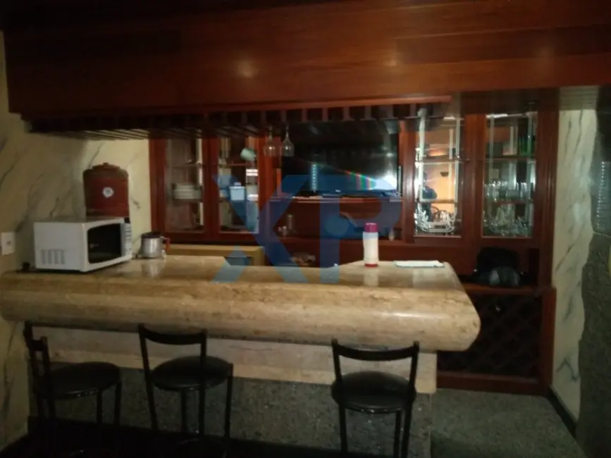 Apartamento com 4 quartos à venda, 300m2 em Centro, Divinopolis - MG - imagem 4 Foto 4 de Apartamento com 4 quartos à venda, 300m2 em Centro, Divinopolis - MG