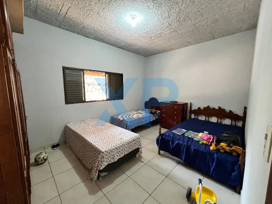 Chácara com 4 quartos à venda, 150m2 em Divinopolis - MG - imagem 8 Foto 8 de Chácara com 4 quartos à venda, 150m2 em Divinopolis - MG