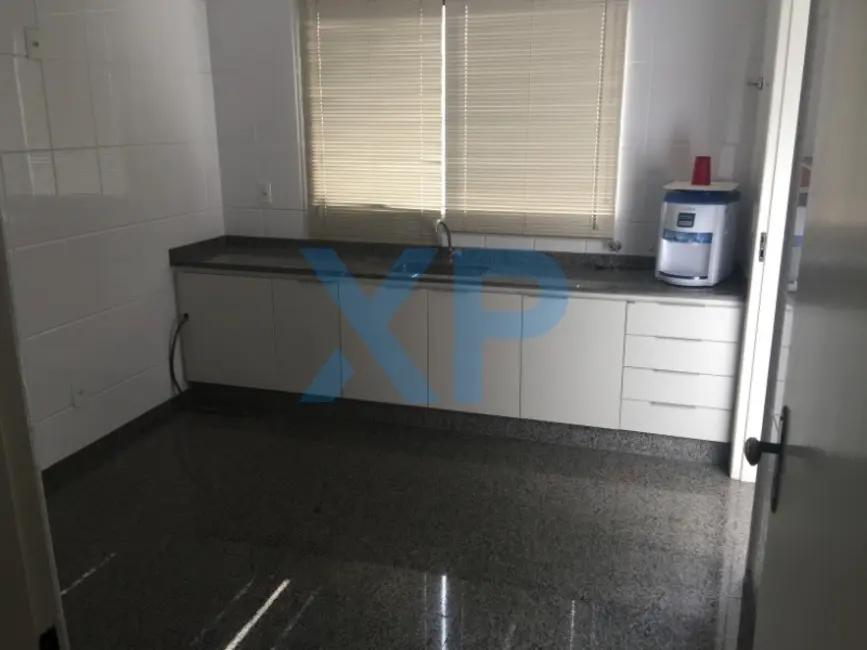 Foto 9 de Apartamento com 4 quartos à venda, 200m2 em Centro, Divinopolis - MG