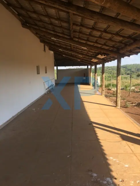 Chácara com 2 quartos à venda, 250m2 em Divinopolis - MG - imagem 6 Foto 6 de Chácara com 2 quartos à venda, 250m2 em Divinopolis - MG