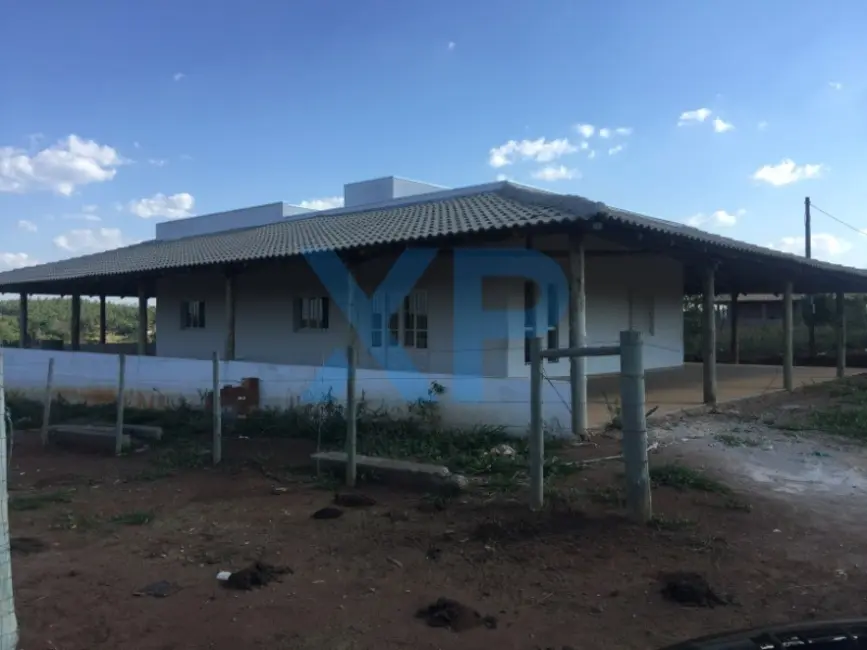 Foto 1 de Chácara com 2 quartos à venda, 250m2 em Divinopolis - MG