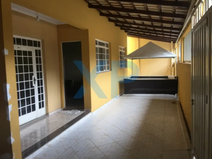 Foto 1 de Casa com 3 quartos à venda, 230m2 em Divinopolis - MG