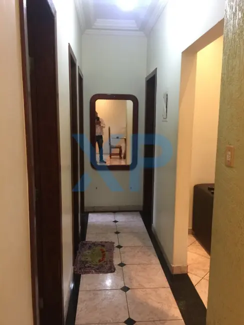 Casa com 3 quartos à venda, 230m2 em Divinopolis - MG - imagem 7 Foto 7 de Casa com 3 quartos à venda, 230m2 em Divinopolis - MG