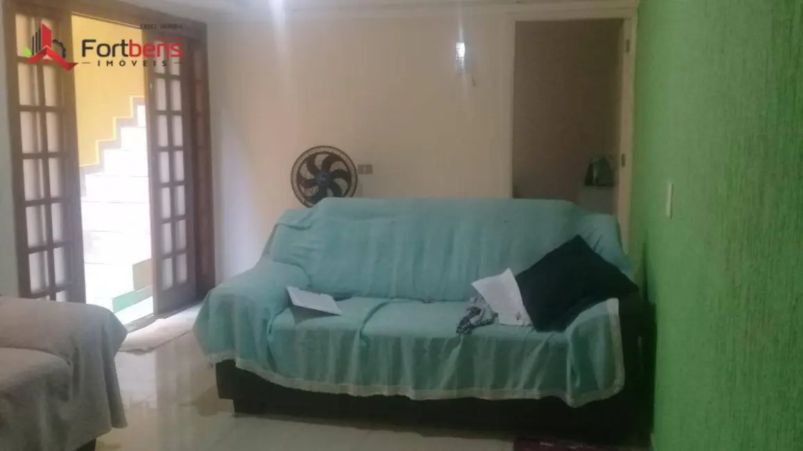 Foto 3 de Casa com 3 quartos à venda, 125m2 em Laranjeiras, Caieiras - SP