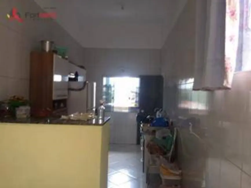 Foto 9 de Casa com 1 quarto para alugar, 175m2 em Vera Tereza, Caieiras - SP