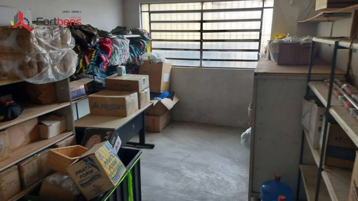 Foto 8 de Sala Comercial à venda e para alugar, 371m2 em Serpa, Caieiras - SP