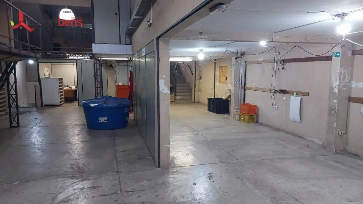 Foto 4 de Sala Comercial à venda e para alugar, 371m2 em Serpa, Caieiras - SP