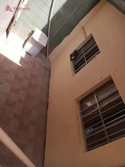 Foto 2 de Kitnet com 1 quarto para alugar, 40m2 em Serpa, Caieiras - SP