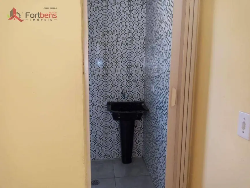 Foto 8 de Kitnet com 1 quarto para alugar, 40m2 em Serpa, Caieiras - SP