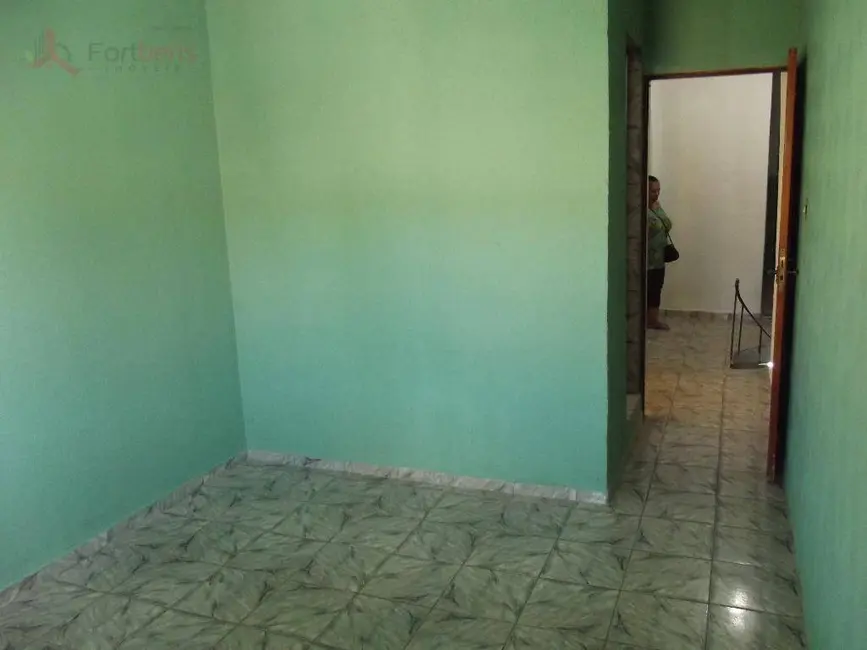 Sobrado com 2 quartos à venda, 125m2 em Jardim Olga, Francisco Morato - SP - imagem 8 Foto 8 de Sobrado com 2 quartos à venda, 125m2 em Jardim Olga, Francisco Morato - SP