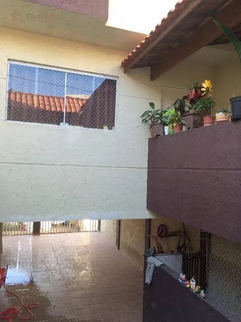 Foto 6 de Sobrado com 3 quartos à venda e para alugar, 125m2 em Serpa, Caieiras - SP