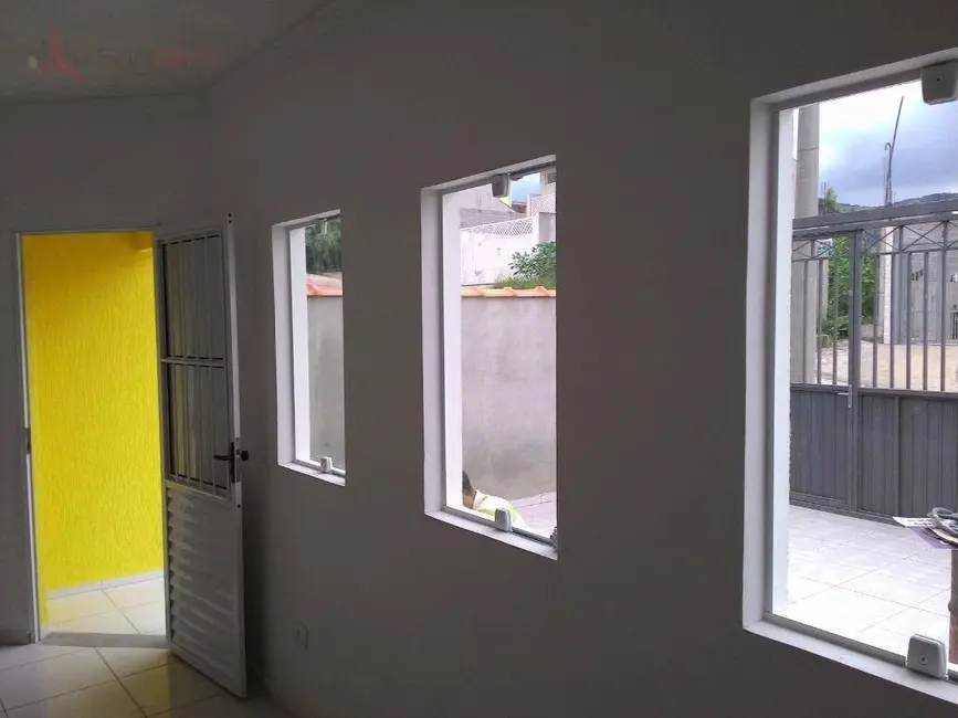 Foto 3 de Casa com 2 quartos à venda, 126m2 em Laranjeiras, Caieiras - SP