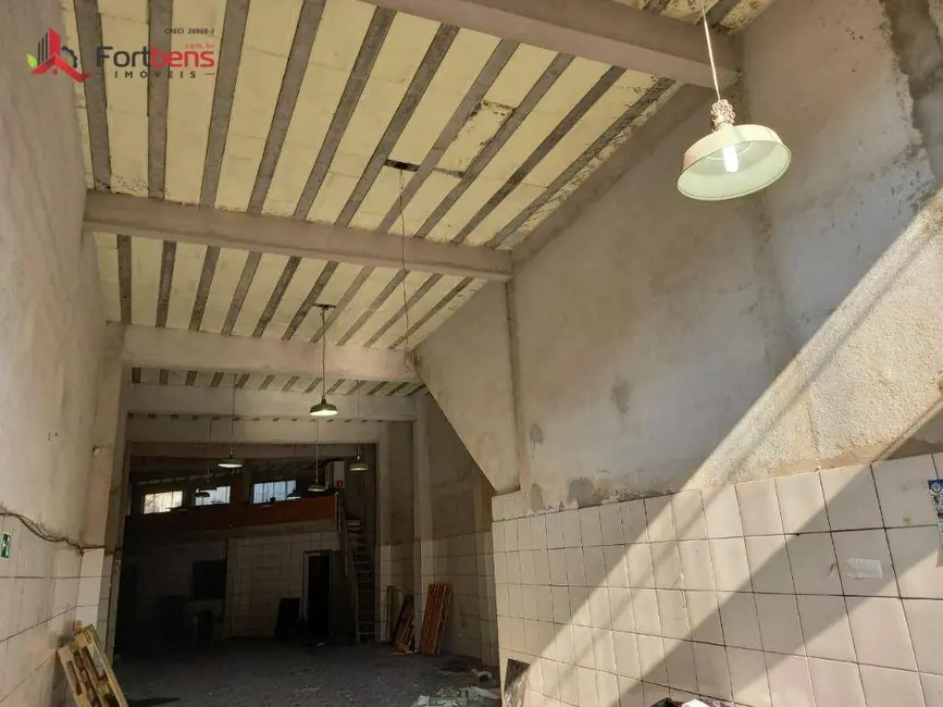 Foto 4 de Sala Comercial para alugar, 250m2 em Laranjeiras, Caieiras - SP