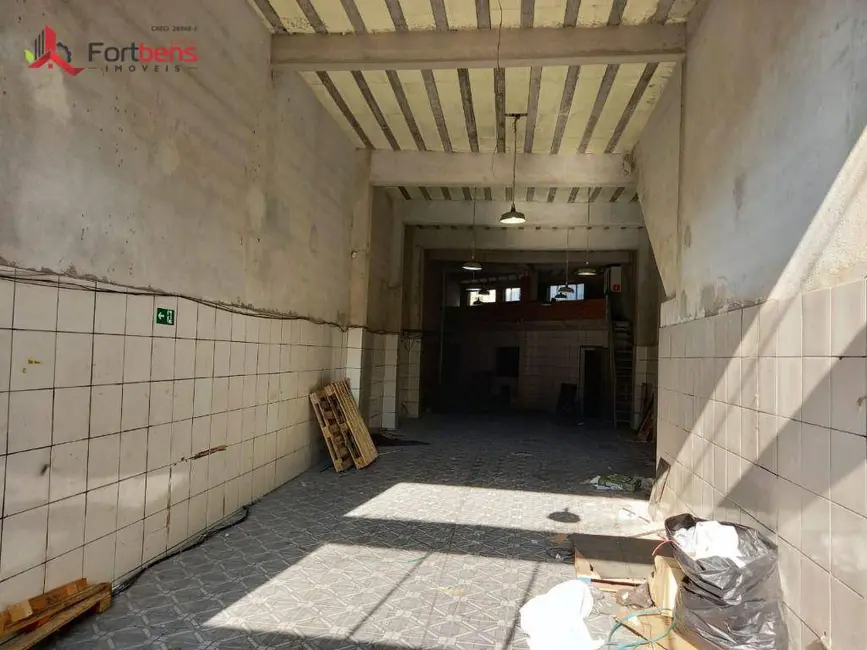 Foto 5 de Sala Comercial para alugar, 250m2 em Laranjeiras, Caieiras - SP