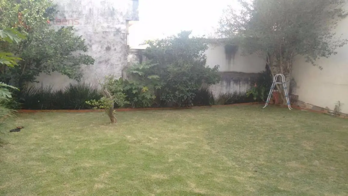 Casa com 4 quartos à venda, 432m2 em Região Central, Caieiras - SP - imagem 8 Foto 8 de Casa com 4 quartos à venda, 432m2 em Região Central, Caieiras - SP