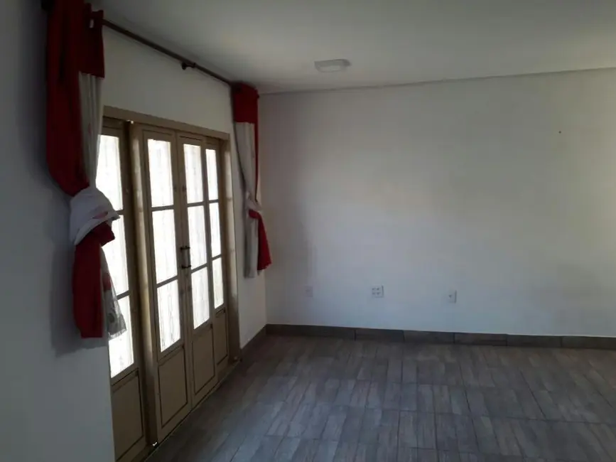 Foto 7 de Casa com 2 quartos à venda, 160m2 em Nova Era, Caieiras - SP