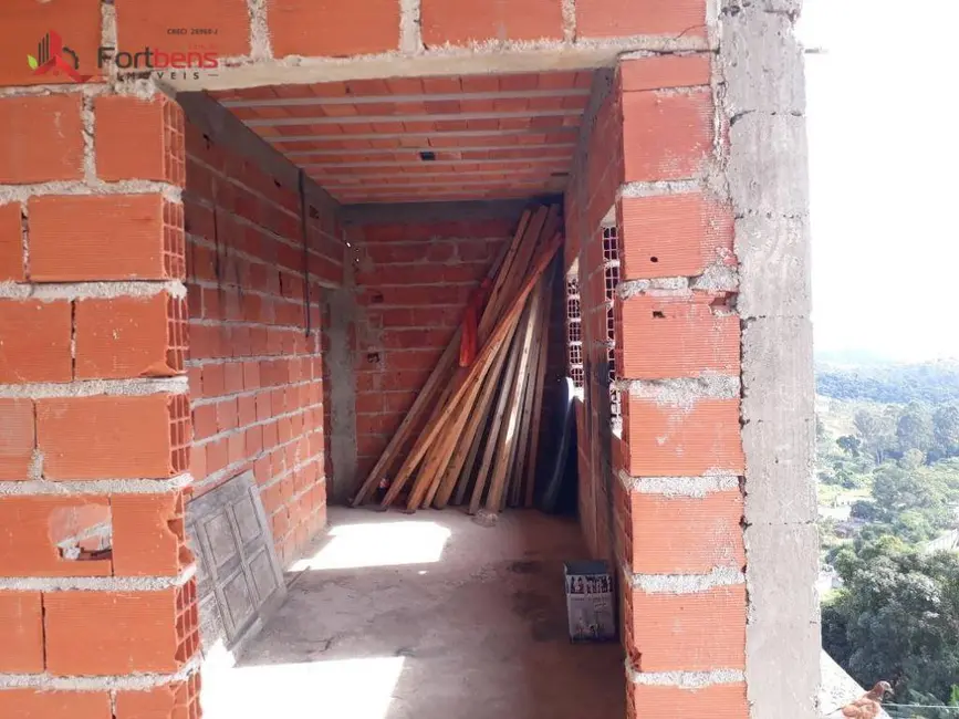 Sobrado com 2 quartos à venda, 150m2 em Laranjeiras, Caieiras - SP - imagem 4 Foto 4 de Sobrado com 2 quartos à venda, 150m2 em Laranjeiras, Caieiras - SP