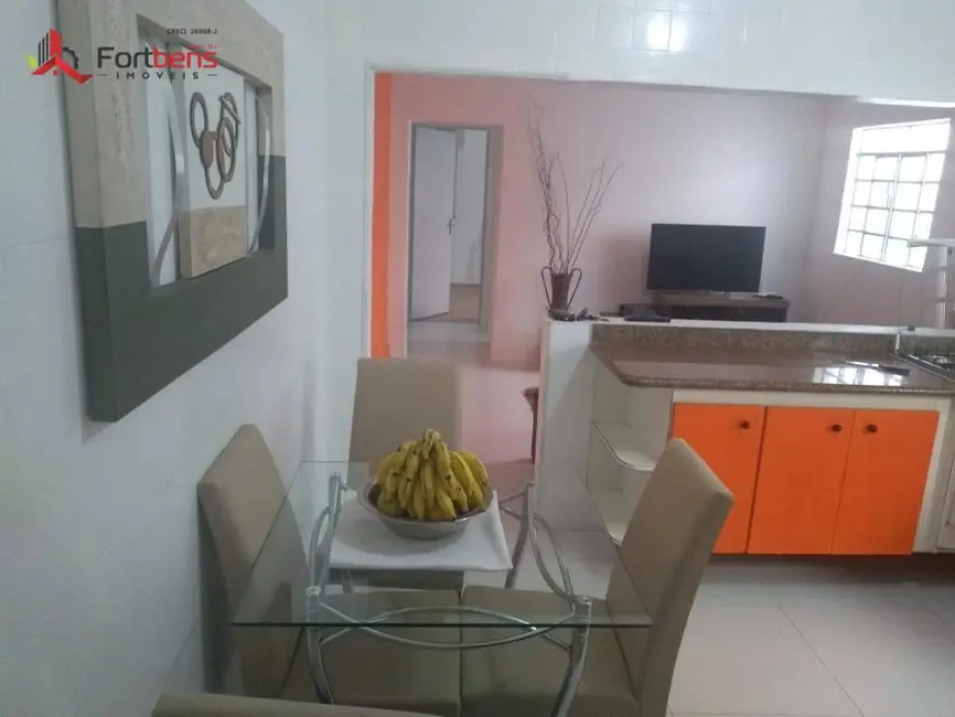 Foto 2 de Casa com 2 quartos à venda, 150m2 em Laranjeiras, Caieiras - SP