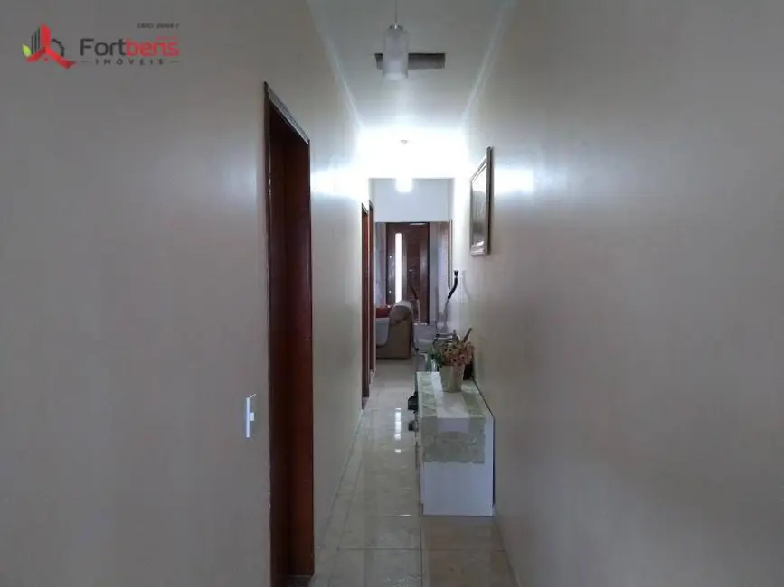 Foto 6 de Casa com 4 quartos à venda, 150m2 em Laranjeiras, Caieiras - SP