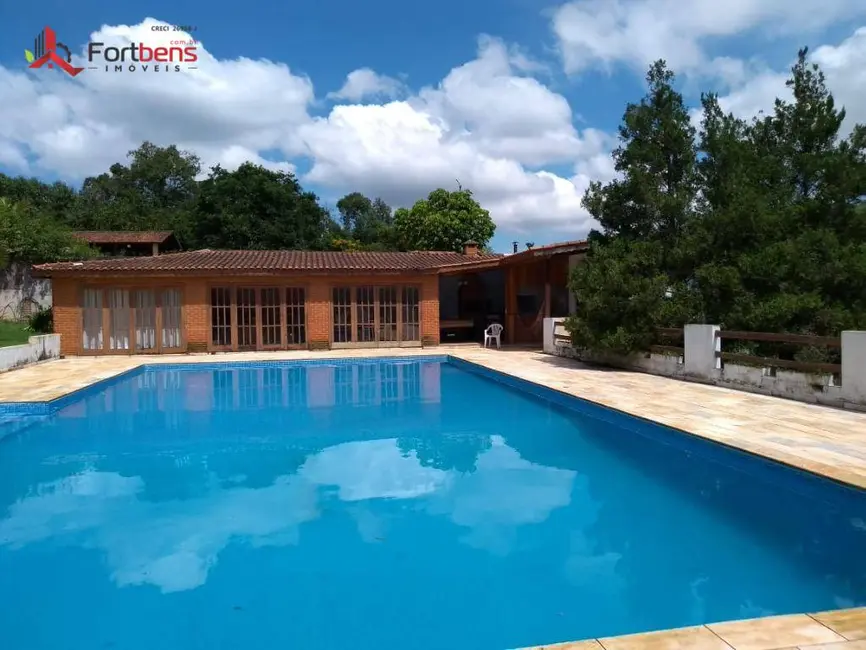 Chácara com 6 quartos à venda, 400m2 em Jardim dos Lagos, Franco Da Rocha - SP - imagem 8 Foto 8 de Chácara com 6 quartos à venda, 400m2 em Jardim dos Lagos, Franco Da Rocha - SP