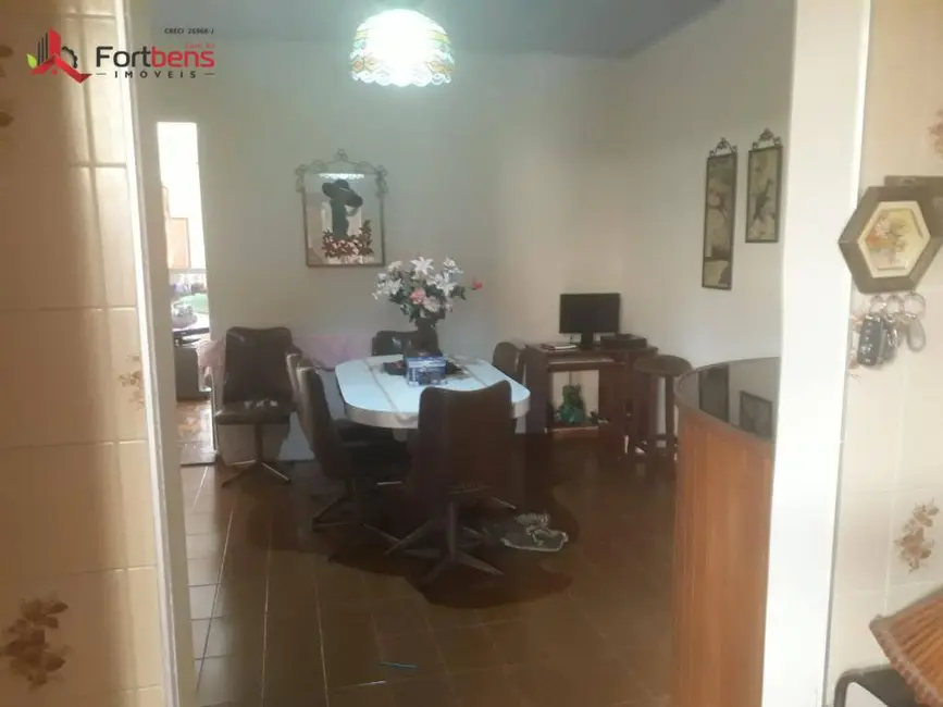 Foto 9 de Casa com 3 quartos à venda, 250m2 em Região Central, Caieiras - SP
