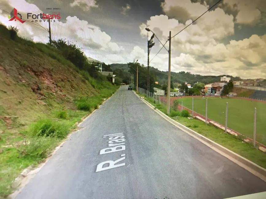 Foto 1 de Terreno / Lote à venda, 335m2 em Região Central, Caieiras - SP