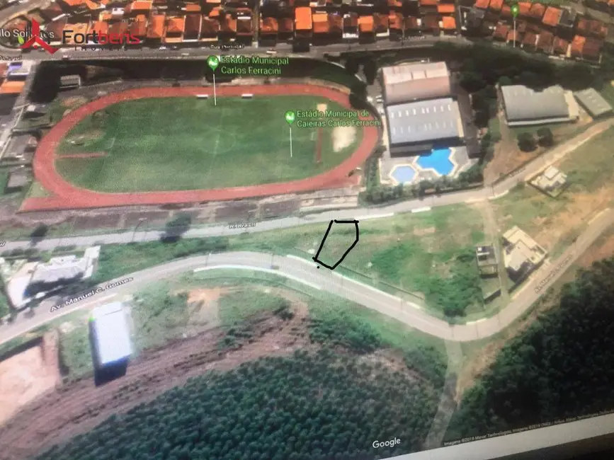 Foto 3 de Terreno / Lote à venda, 335m2 em Região Central, Caieiras - SP