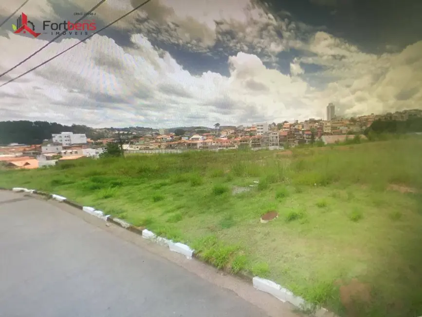 Foto 2 de Terreno / Lote à venda, 335m2 em Região Central, Caieiras - SP