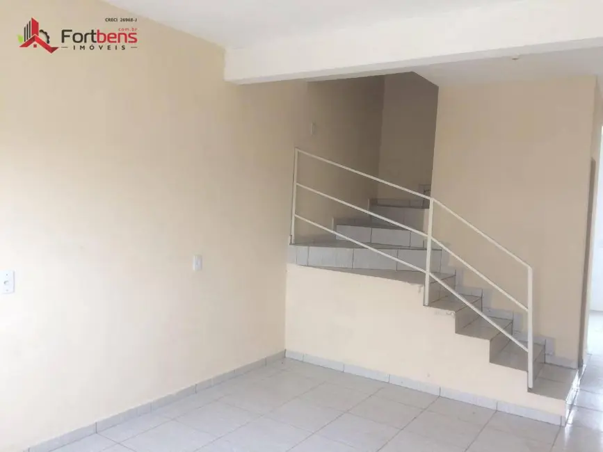 Foto 4 de Sobrado com 2 quartos à venda, 70m2 em Jardim Luiza, Franco Da Rocha - SP