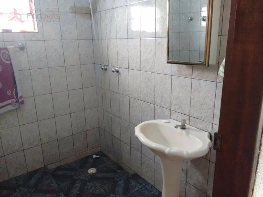 Foto 7 de Casa com 4 quartos à venda, 300m2 em Região Central, Caieiras - SP