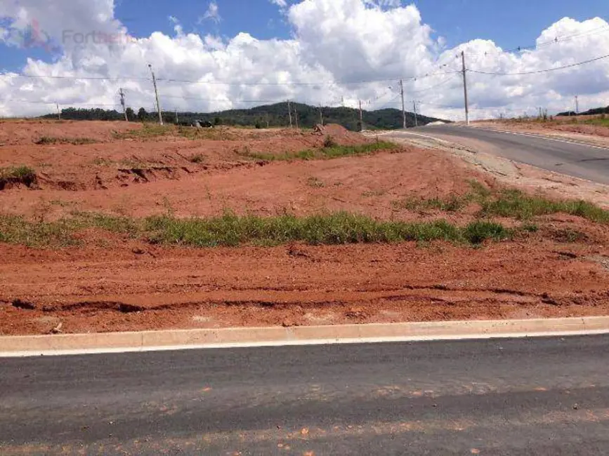 Foto 1 de Terreno / Lote à venda, 271m2 em Caieiras - SP