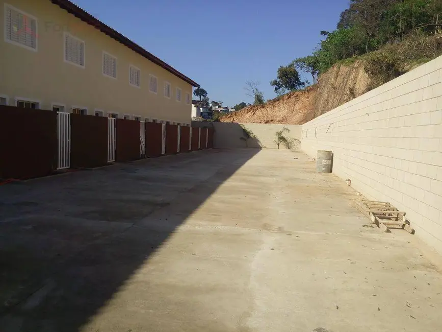 Foto 6 de Sobrado com 2 quartos à venda, 83m2 em Parque Santa Delfa, Franco Da Rocha - SP