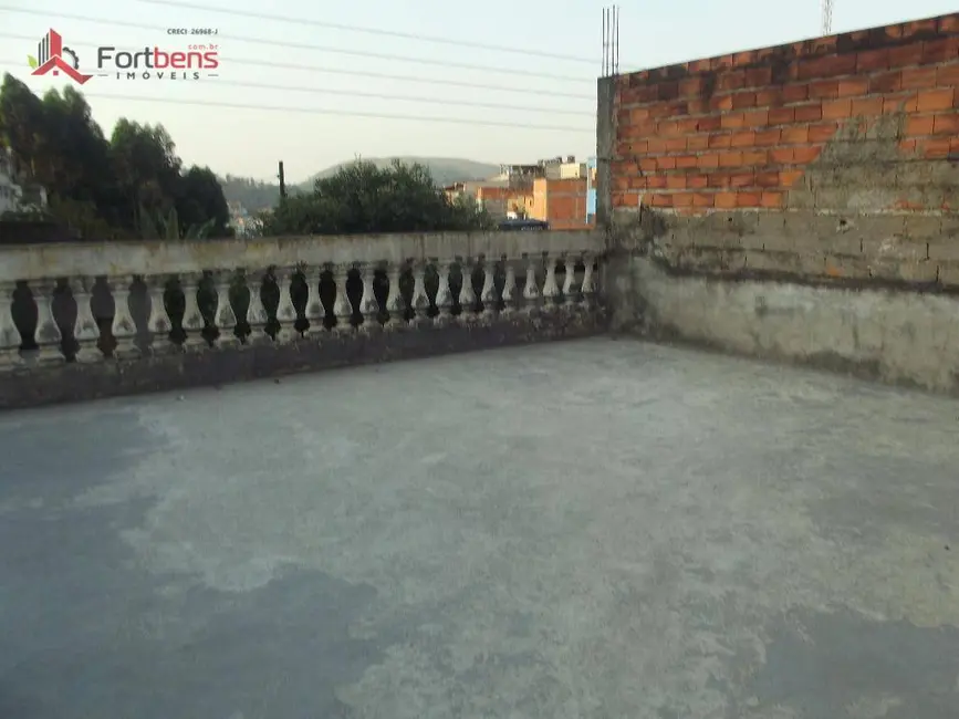 Casa com 3 quartos à venda, 175m2 em Laranjeiras, Caieiras - SP - imagem 3 Foto 3 de Casa com 3 quartos à venda, 175m2 em Laranjeiras, Caieiras - SP