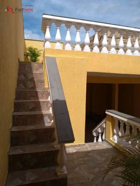 Foto 7 de Sobrado com 4 quartos à venda, 180m2 em Laranjeiras, Caieiras - SP