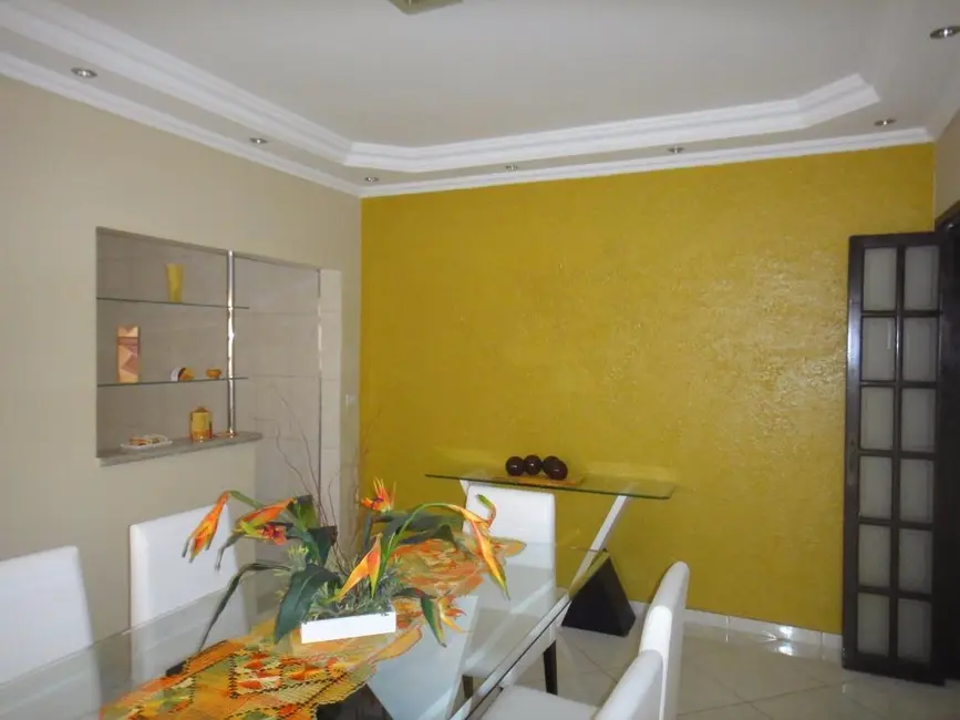 Foto 9 de Sobrado com 4 quartos à venda, 180m2 em Laranjeiras, Caieiras - SP