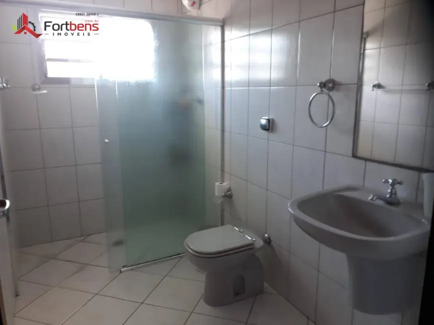 Foto 9 de Casa com 6 quartos à venda, 300m2 em Laranjeiras, Caieiras - SP