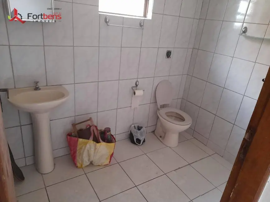 Casa com 2 quartos para alugar, 200m2 em Serpa, Caieiras - SP - imagem 8 Foto 8 de Casa com 2 quartos para alugar, 200m2 em Serpa, Caieiras - SP