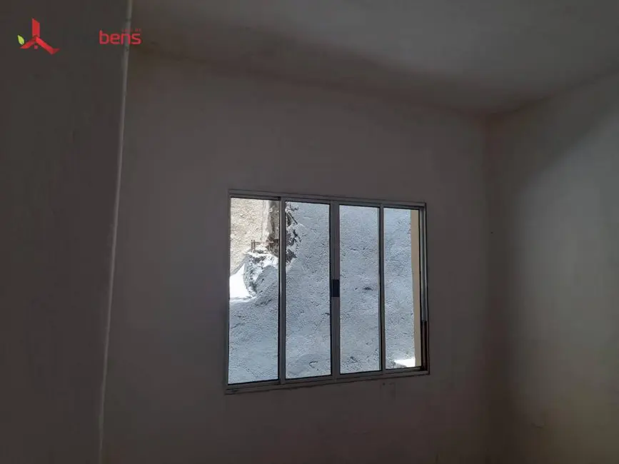 Casa com 2 quartos para alugar, 200m2 em Serpa, Caieiras - SP - imagem 7 Foto 7 de Casa com 2 quartos para alugar, 200m2 em Serpa, Caieiras - SP