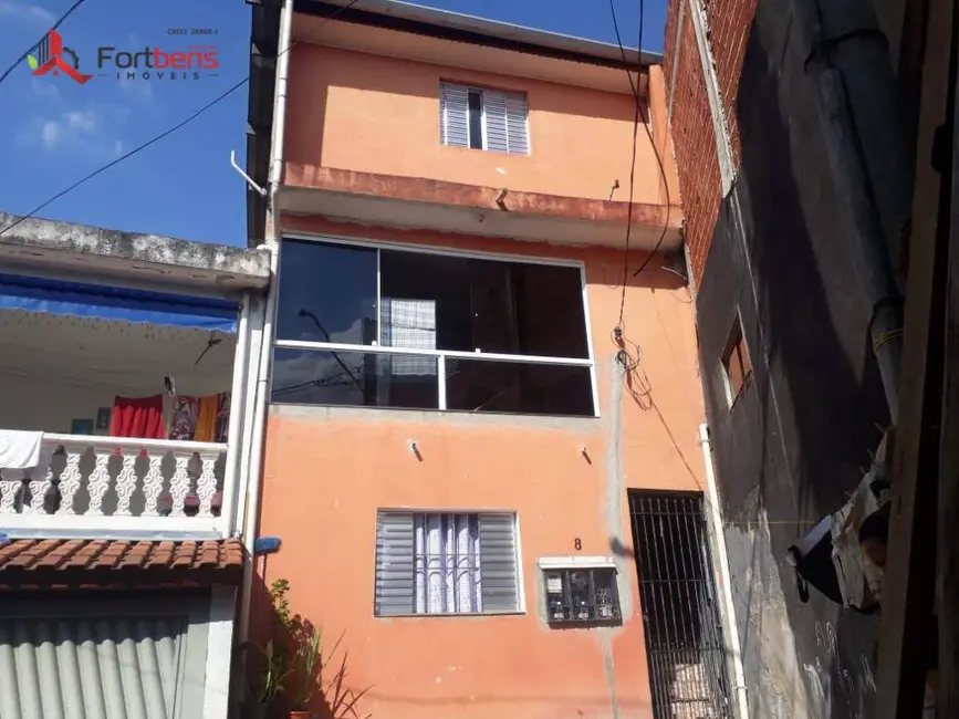 Casa com 3 quartos à venda, 100m2 em Vera Tereza, Caieiras - SP - imagem 3 Foto 3 de Casa com 3 quartos à venda, 100m2 em Vera Tereza, Caieiras - SP