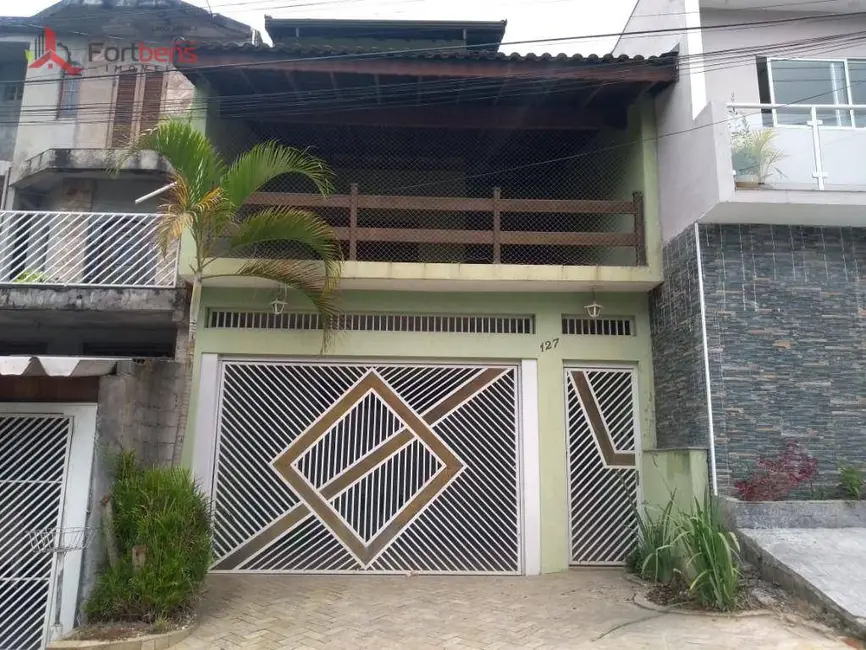 Foto 2 de Sobrado com 3 quartos para alugar, 150m2 em Serpa, Caieiras - SP