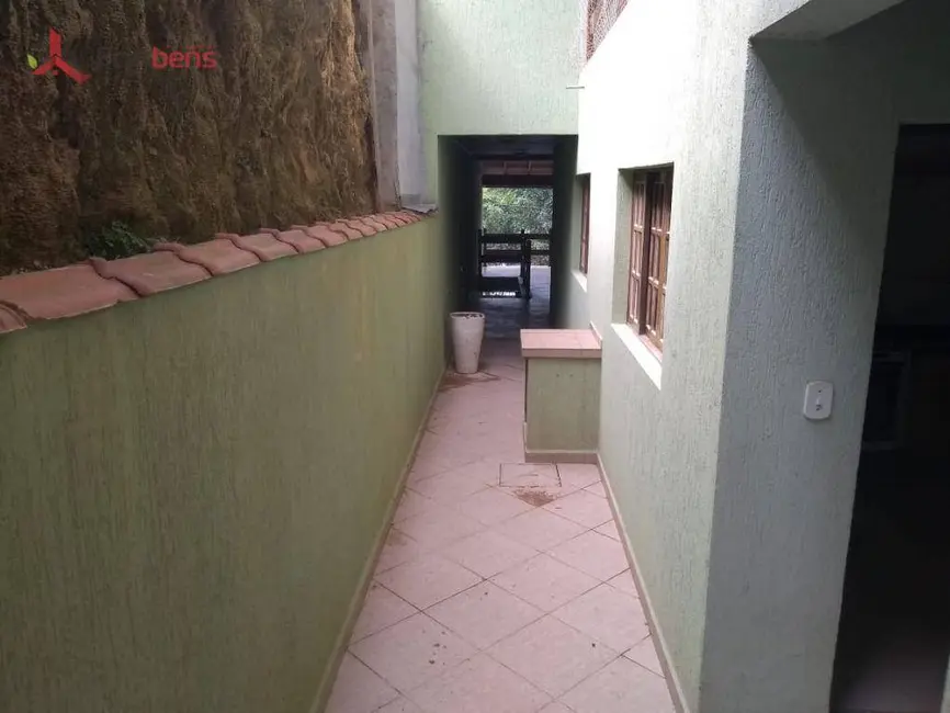 Sobrado com 3 quartos para alugar, 150m2 em Serpa, Caieiras - SP - imagem 8 Foto 8 de Sobrado com 3 quartos para alugar, 150m2 em Serpa, Caieiras - SP